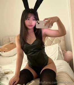 Like if you love thighs c