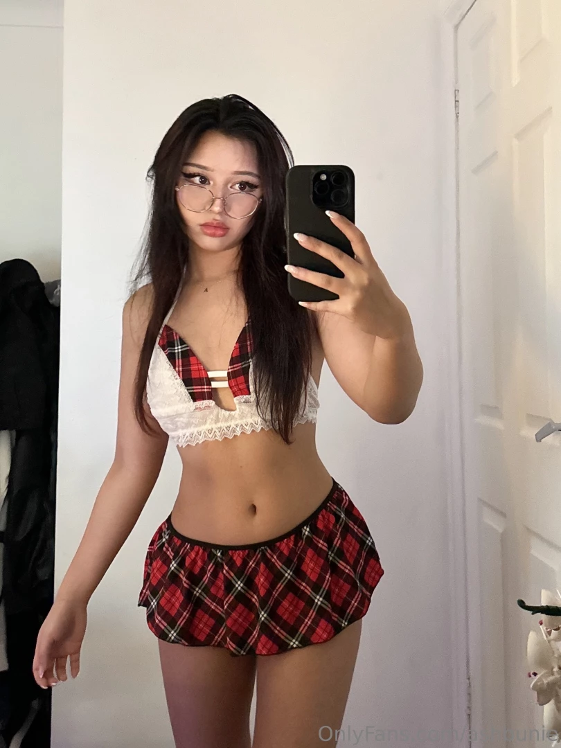 Hey before stream pics who wants the ppv of this set part 1 