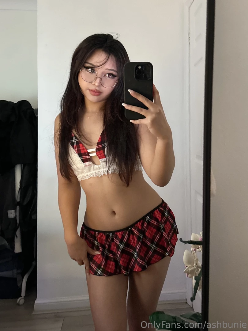 Hey before stream pics who wants the ppv of this set part 2 