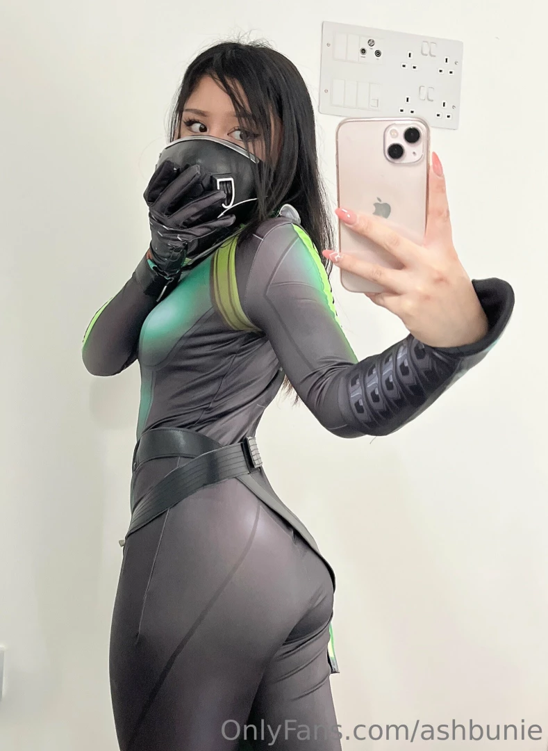 Viper cosplay no ppv for this one i m just giving out the best pics 