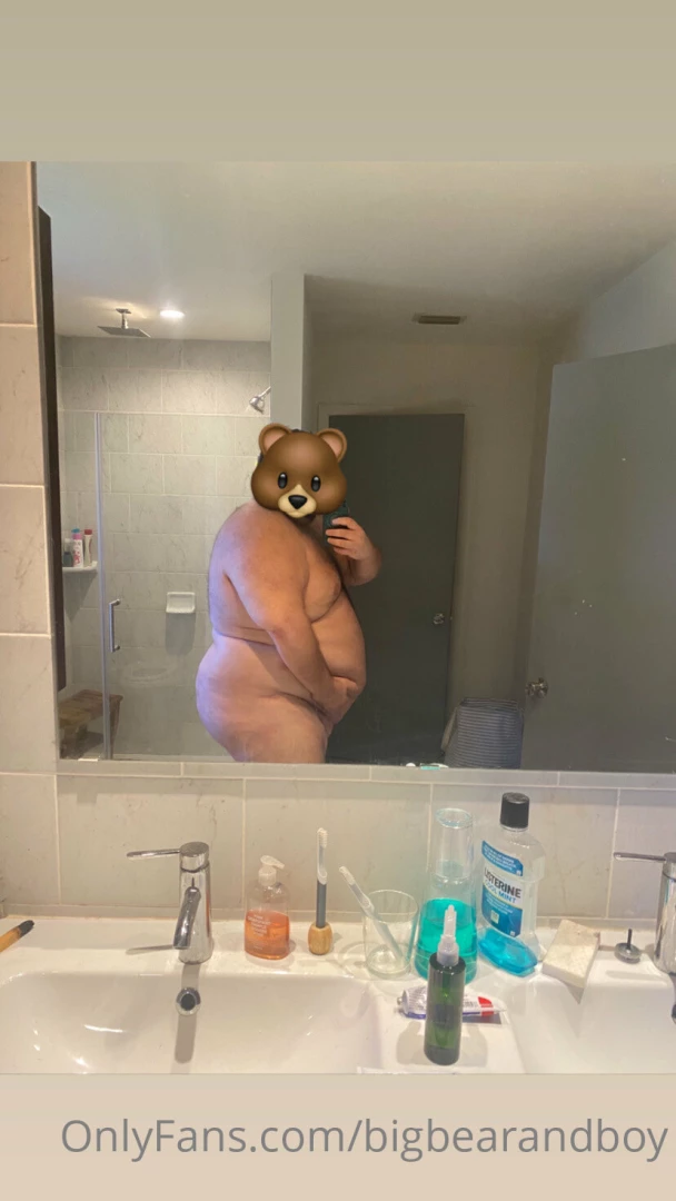 bigbearandboy - Feeling myself up a little this morning part 1 