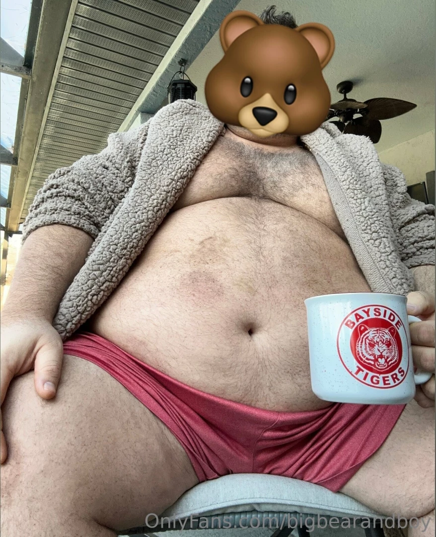 Who s joining this big bear for coffee 