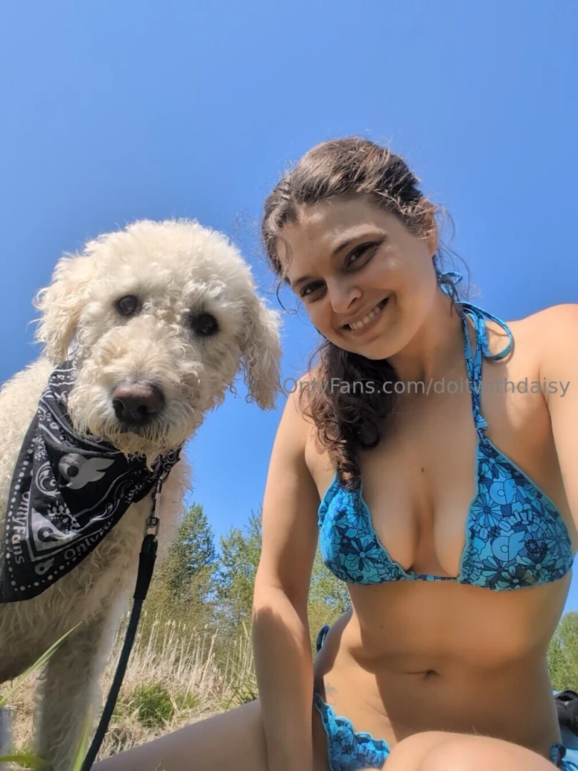 We went to the river this week and took a lot of pictures here are the 