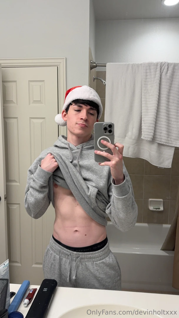 Merry christmas babe hope you got everything you wanted 