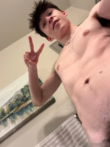 Here s the actual pics i took in my yt vid some smooth i didn t shave part 9