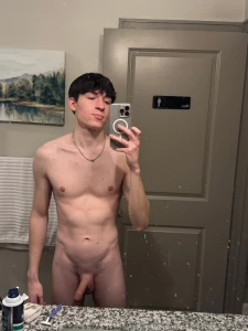 Here s the actual pics i took in my yt vid some smooth i didn t shave part 3