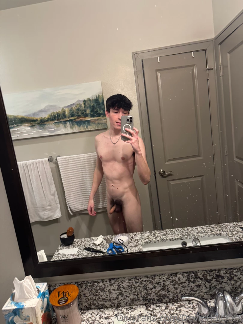 Here s the actual pics i took in my yt vid some smooth i didn t shave part 11 