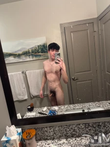 Here s the actual pics i took in my yt vid some smooth i didn t shave part 11