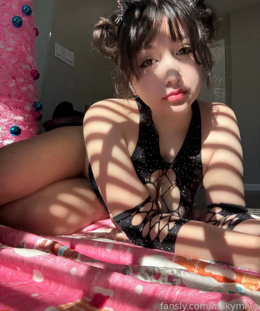 Am i the prettiest girl you ve seen part 2 