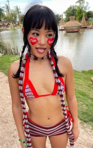 Cum slut my first ever music festival day drinking then feeling rly