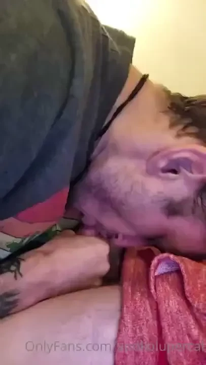 The self sucking lessons are going well who wants to film it next time 