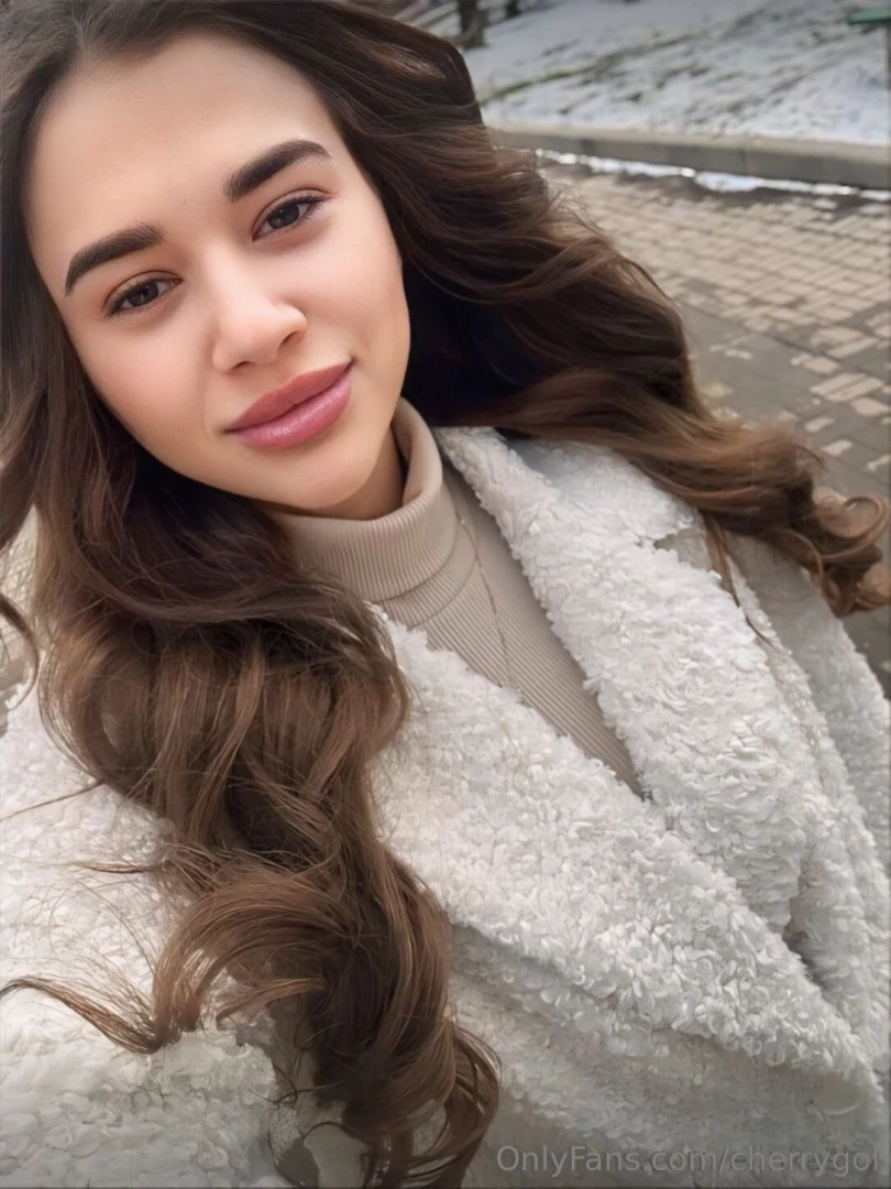 She elinkashy needs your cock more than ever this beauty will play part 30 