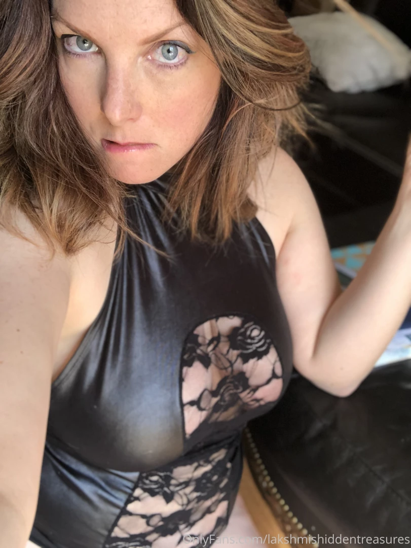 Goodnight hornies you got a free video coming in the morning do you part 1 