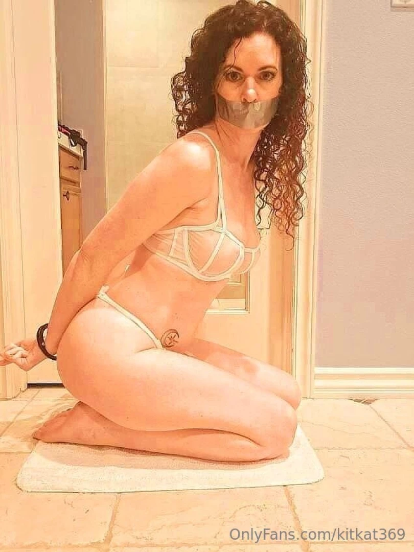 Kiiiiiinky some custom pics part 2 