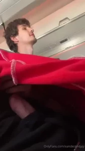 It got a bit risky to film the whole thing but i jerked jay off until