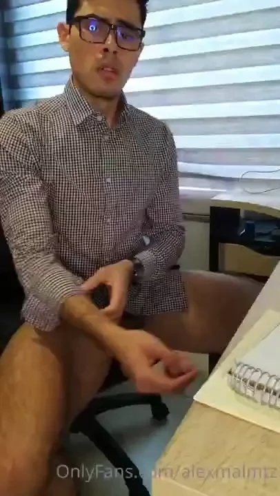 Que deli ser a unas mamadas en una oficina part 1 