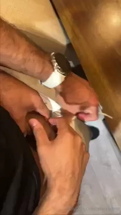 Jerry_toriz ya quer a sentir toda mi verga en su culo no me dejo 