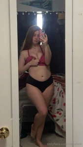 Going to the gym wanna work in with me