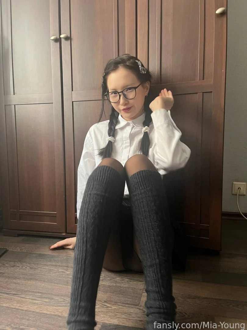 Dm me to see my cheeky pics asian japanese korean chinese petite cute 