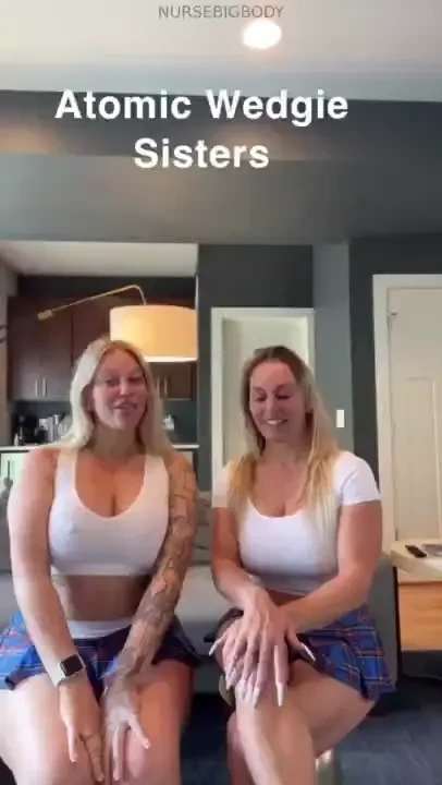 One rainy afternoon two sisters jamie and gracie were stuck inside part 1 