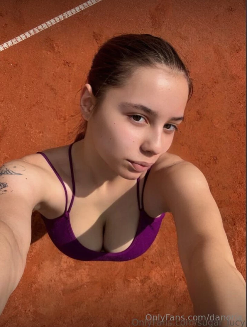 Sugar_lucy is wet right now sugar_lucy innocent cutie loves to play part 12 