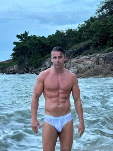 I will get back to everyone s messages today i had a hangover for hell part 3