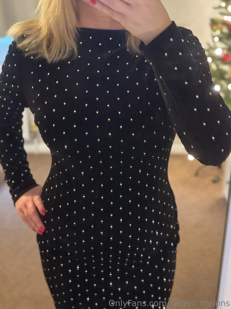 Last night was my works christmas do and i took a few pics whilst part 1 