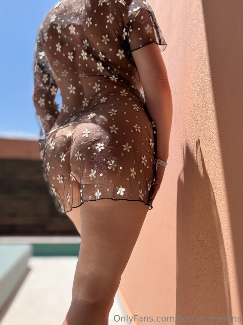 Told you i had a more revealing dress hint it gets even more revealing part 2 