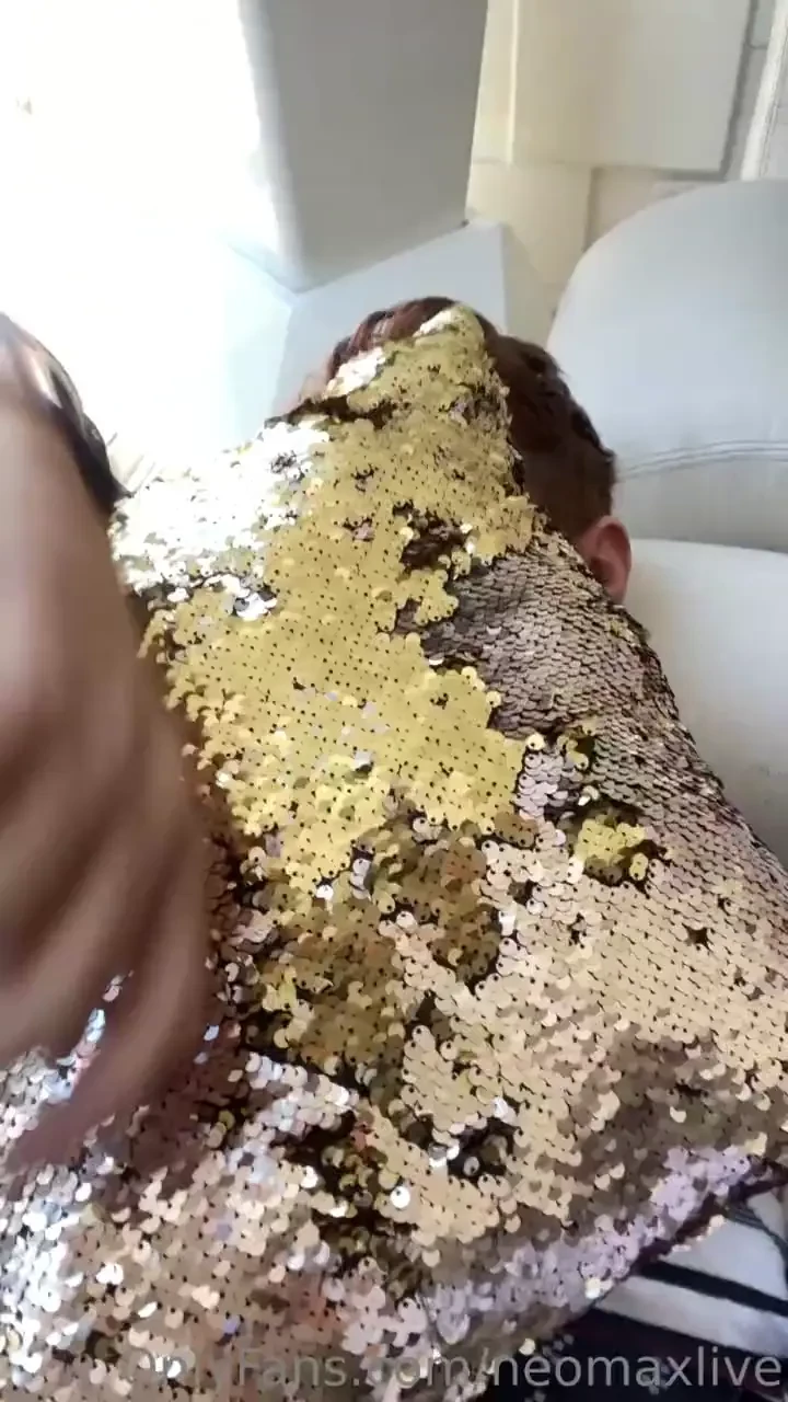 Sunday i want to talk to someone i m bored 