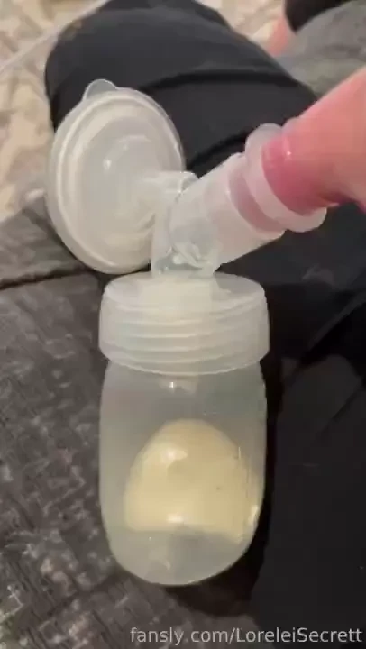 Hi bb s here is this month s milky video for being subscribed i 