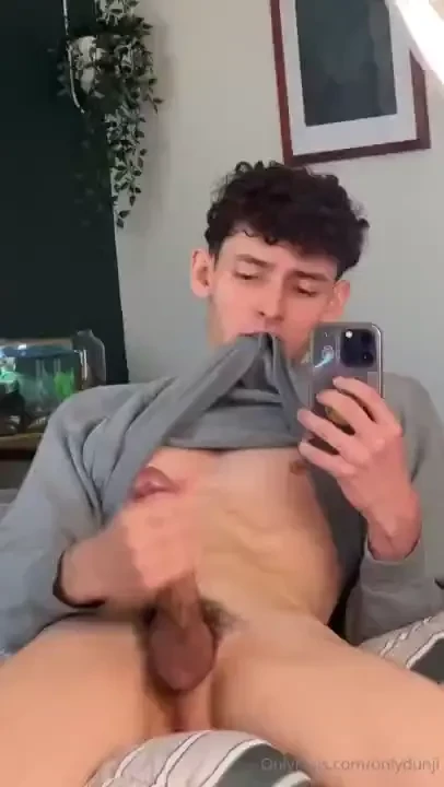 I got so horny after making my tiktoks watch me play with myself until 