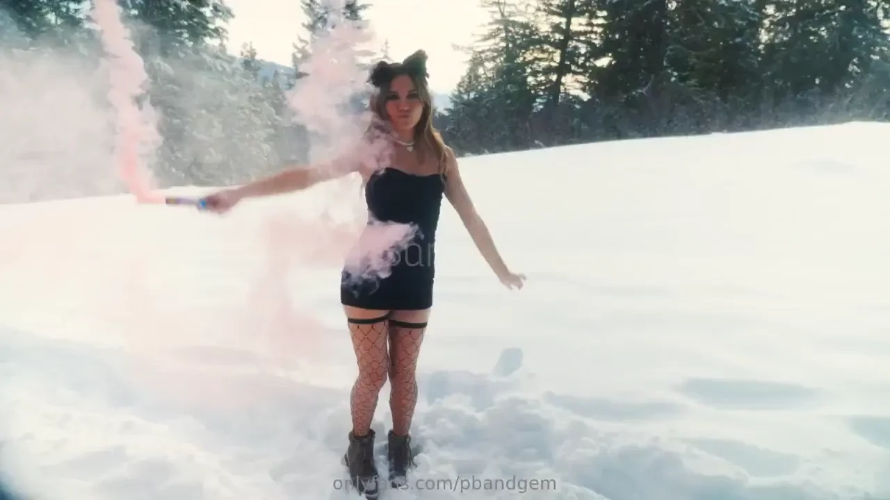 Happy new year in honor of this year ending swipe to the end of this 