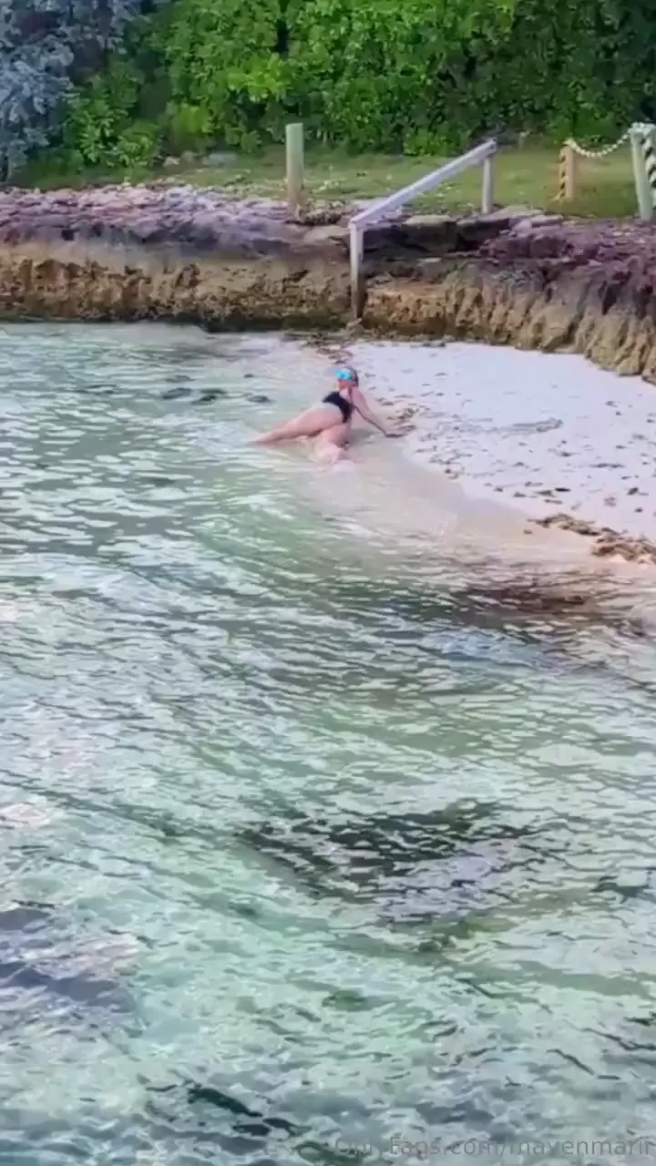 Wanna roleplay i m a mermaid who just got legs amp washed up on your 