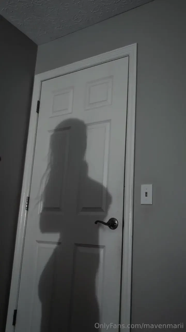 I just enjoyed some self pleasure in a hot bath shadow play is fun 