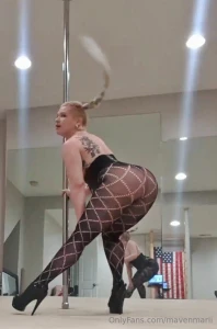 Videos from tonight s l ve cumming soon part 2