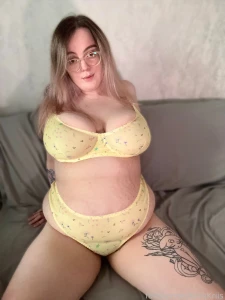 I was given such a cute set of underwear part 3