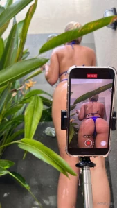 I ran out of storage today and went to the gallery to delete something part 1