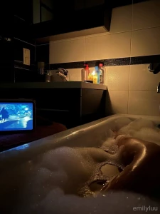 Week for me has started now i m turning myself into the happiest and