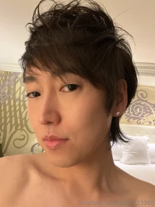 No frills just pure vibes naked dj tomo serving the ultimate trance