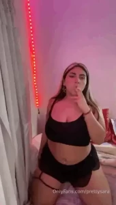 Your goddess sara started smoking again