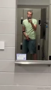 Super dangerous locker room jerk off