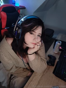 Oh man i m back at my gaming addiction playing all day again haha part 1