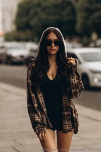 Which photo do you like better part 12