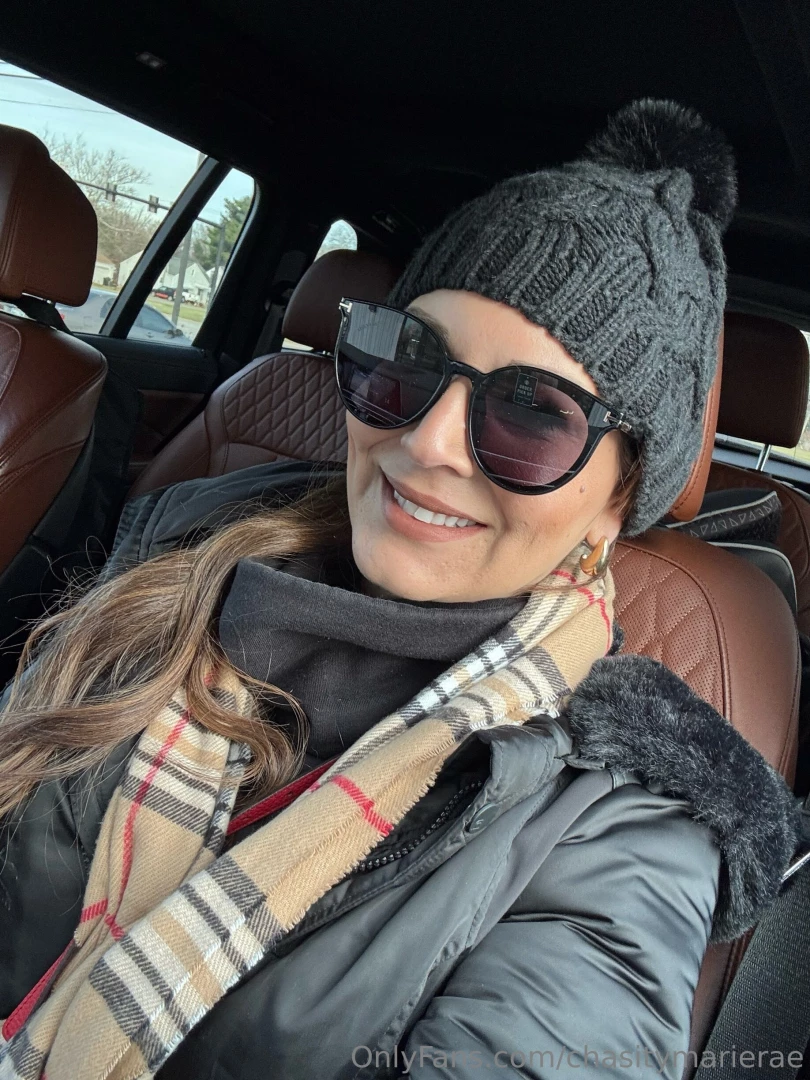 Been keeping all bundled up in this cold weather the past few days 