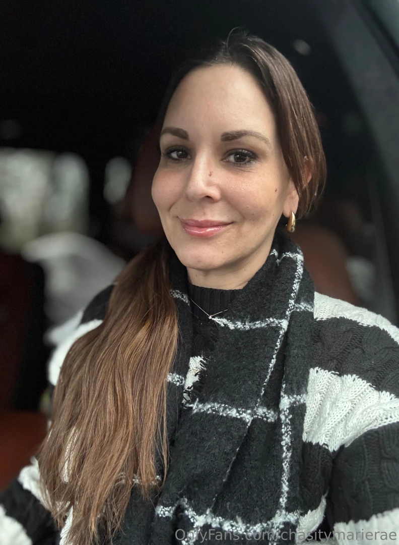 Home safe and sound but tired as hell just call me sleeping beauty lol 