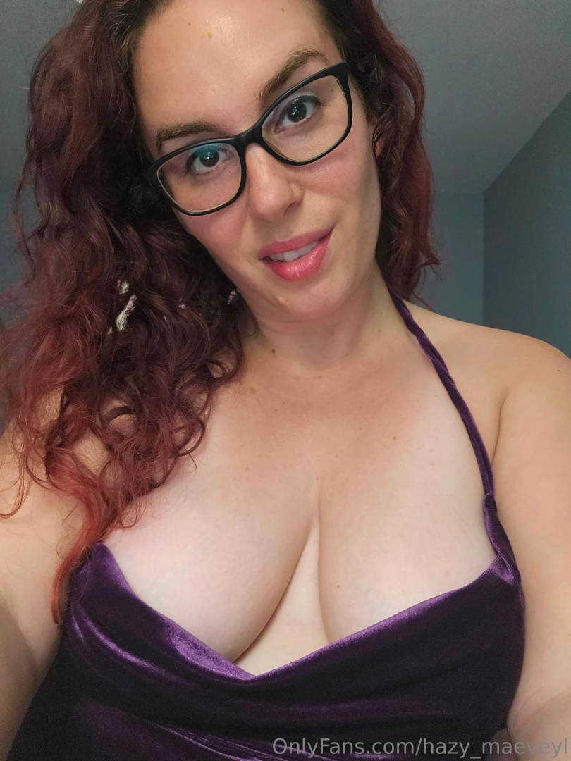 Do you wanna see down mommys dress quick tease vid pic flashing my 