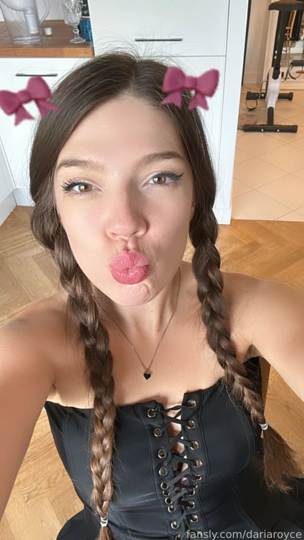 Hi there i ve prepared a special little gift just for you click the 