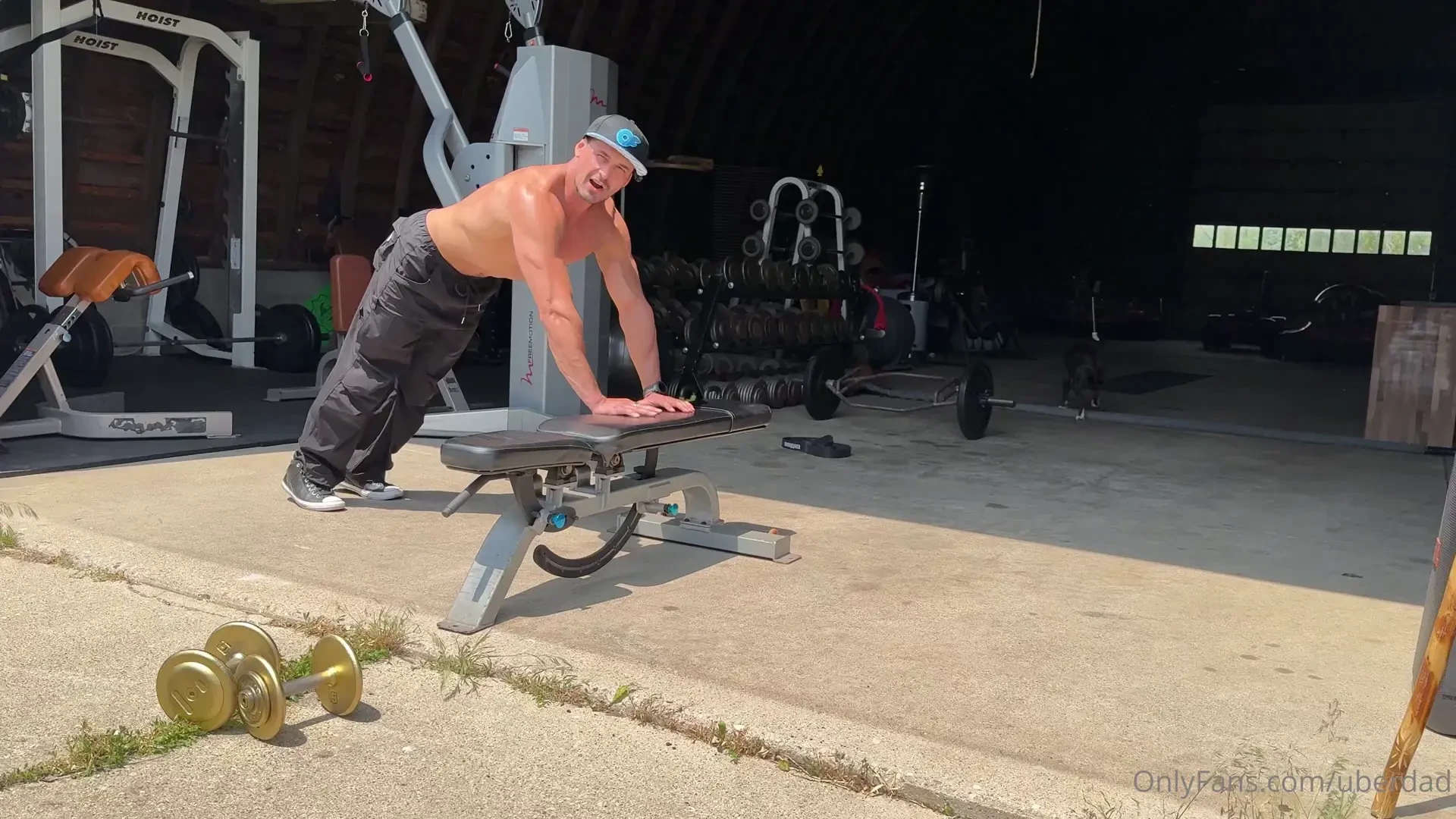 Three heads one mission flex-worthy triceps come get this pump keep me 