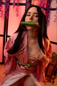 Subscription free vikacosplay this charming girl has a juicy ass and part 1