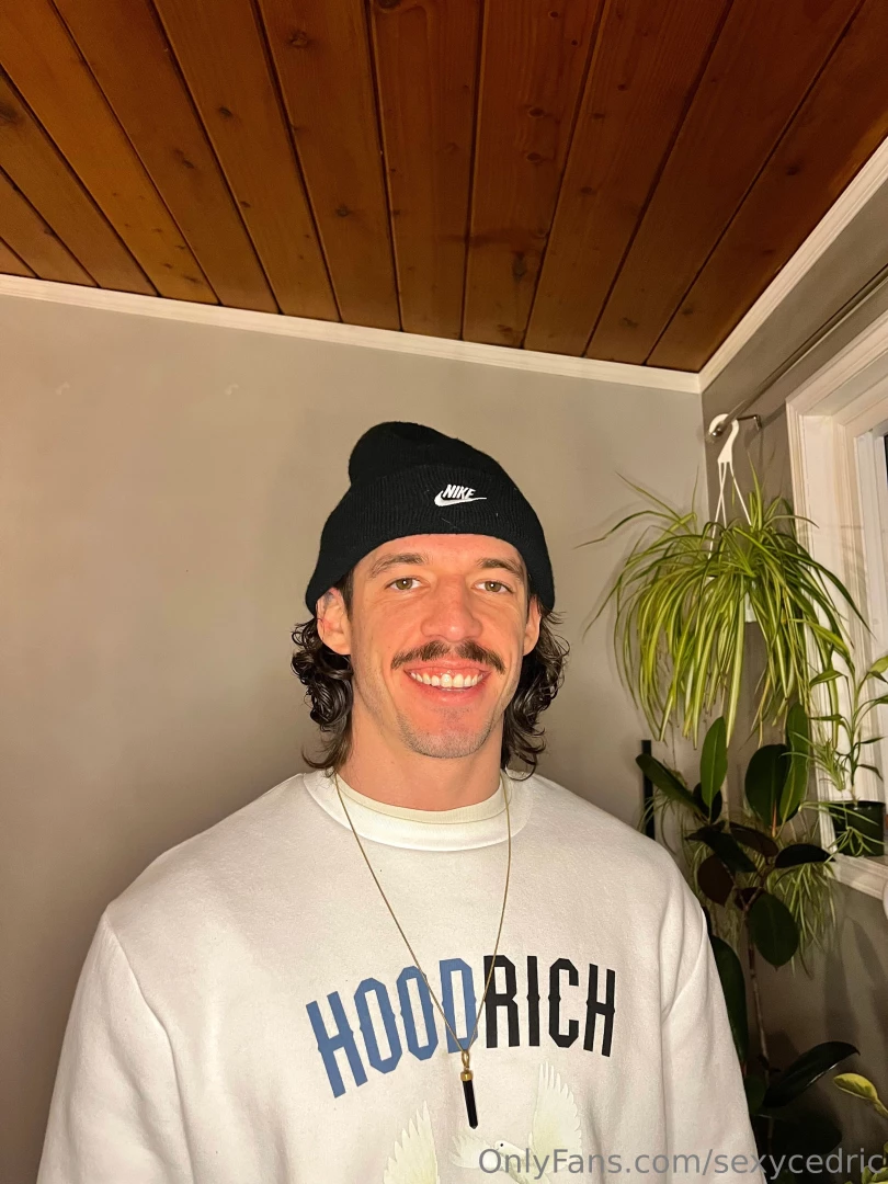 Come video chat with me 